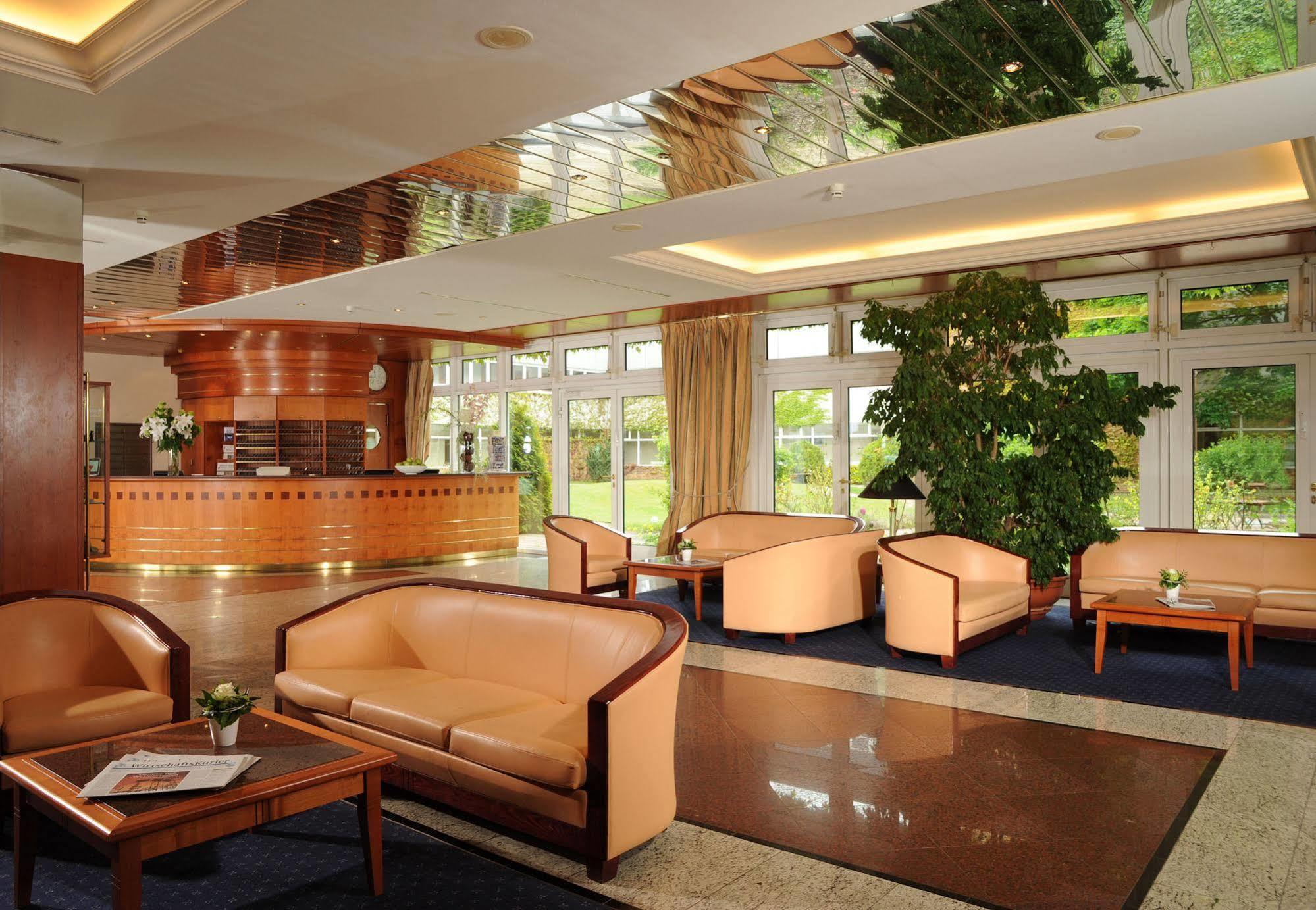 Müggelsee Hotel 4*